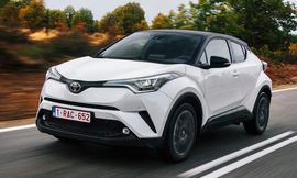 Toyota C-HR (1)
