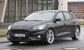 ford-focus-st-spies-4