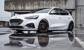 Ford Focus ST  (9)