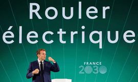 فرنسا تعلن خطة استثمار لدعم السيارات الكهربائية