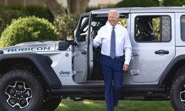 merlin_192800640_bb9447cf-29b5-492d-9ce0-f26647ab29bb-facebookJumbo