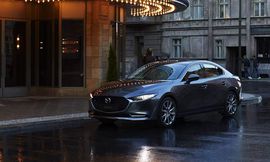 6aafae7b-2019-mazda-3-sedan-hatch-343