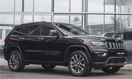 Jeep Grand Cherokee - 2