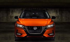 نيسان تكشف أخيراً عن سنترا 2020