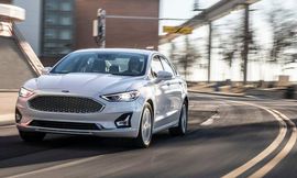 Ford-Fusion-2019-1024-03