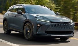 تويوتا كراون 2025