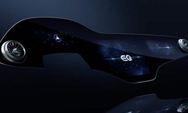 Mercedes hyperscreen-1