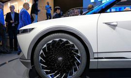 هيونداي تكشف عن بعض تفاصيل الكروس أوفر الكهربائية أيونيك 5  2 4