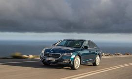 Skoda-Octavia-2020-1024-0b