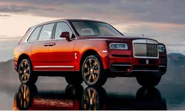 Rolls-Royce-Cullinan-2019-1024-01