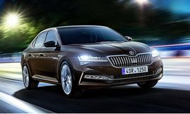 Skoda-Superb 2020-1