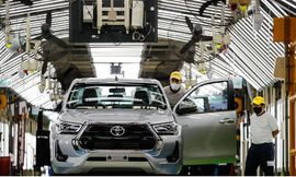 تويوتا الاكثر مبيعا في أمريكا