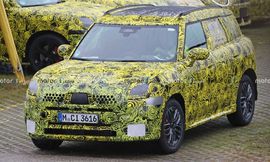 new-mini-countryman-front-view-spy-photo