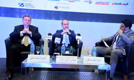 افتتاح القمة السنوية الخامسة لقطاع السيارات المصري إيجيبت أوتوموتيف