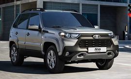 2021-lada-niva-travel