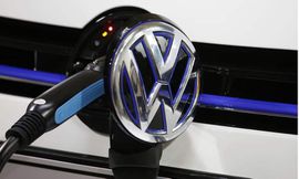 BN-WE811_3iuPE_OR_20171117093905