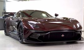road-legal-aston-martin-vulcan