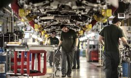 جاكوار قد توقف إنتاجها بسبب صعوبة الحصول على بعض الأجزاء من الصين