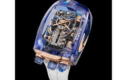 ساعة مستوحاة من السيارة شيرون