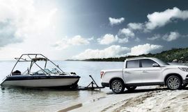 SsangYong-Musso-pickup-truck-arrives-to-work-out-at-Geneva-1-1024x576