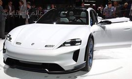 porsche-mission-e-cross-turismo-concept-geneva-2018