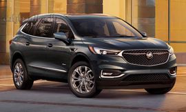 2018-Buick-Enclave-Avenir-parked