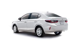 White-Rear-View-Transparent