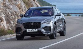 جاكوار اف بيس