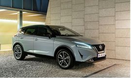 نيسان قاشقاي