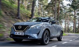 نيسان قاشقاي