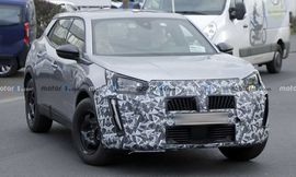 2024-peugeot-2008-facelift-spy-photo