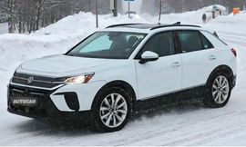 Volkswagen T-Roc spied