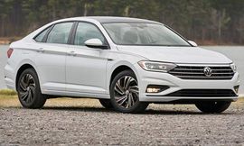 Volkswagen-Jetta-2019-1600-01