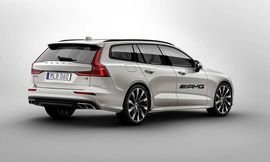 223534_New_Volvo_V60_exterior