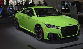 bee485aa-2020-audi-tt-rs-facelift-livepics-ny-1