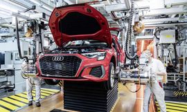 أودي ورينو أول الشركات الأوربية استئنافًا لإنتاج السيارات خلال أزمة كورونا 2