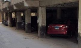 محافظ القاهرة تمنع انتظار السيارات بشوارعها وترفع شعار "الشارع حق للمواطن"
