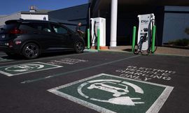 السيارات الكهربائية