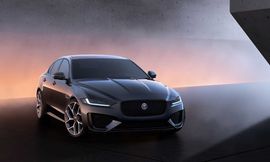 jaguar-xe-300-sport