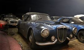 230 سيارة كلاسيكية نادرة تعرض في مزاد بعد العثور عليها في كنيسة مهجورة