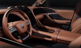 الكشف عن بي واي دي يان وانج U8 بخمس شاشات داخلية  4