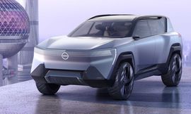 الكشف عن نموذج نيسان أريزون في معرض شنغهاي الصين 1