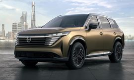 نيسان باثفايدنر