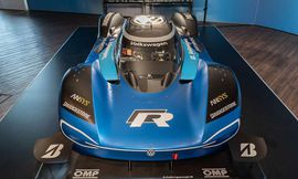 id._r_world_premiere_2019-9722