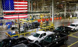 إغلاق مصنعين لفورد 3 مرات في يومين فقط بسبب إصابات كورونا  3