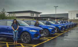 دعم جاكوار ولاند رو?ر لمكافحة فيروس كورونا المستجد:
تقديم أكثر من 360 سيارة عالمياً لدعم الاستجابة لحالة الطوارئ