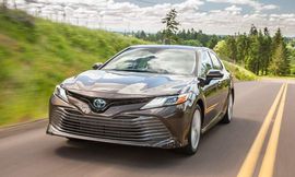 تويوتا كامري