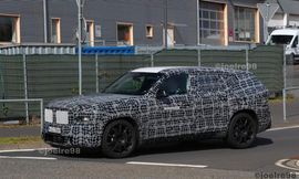 bmw_x8M_spy_photos_02-1536x954