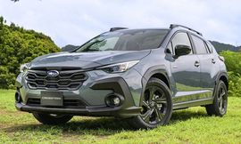 سوبارو كروس تريك