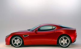 2011-Alfa-Romeo-Monza-V8-14